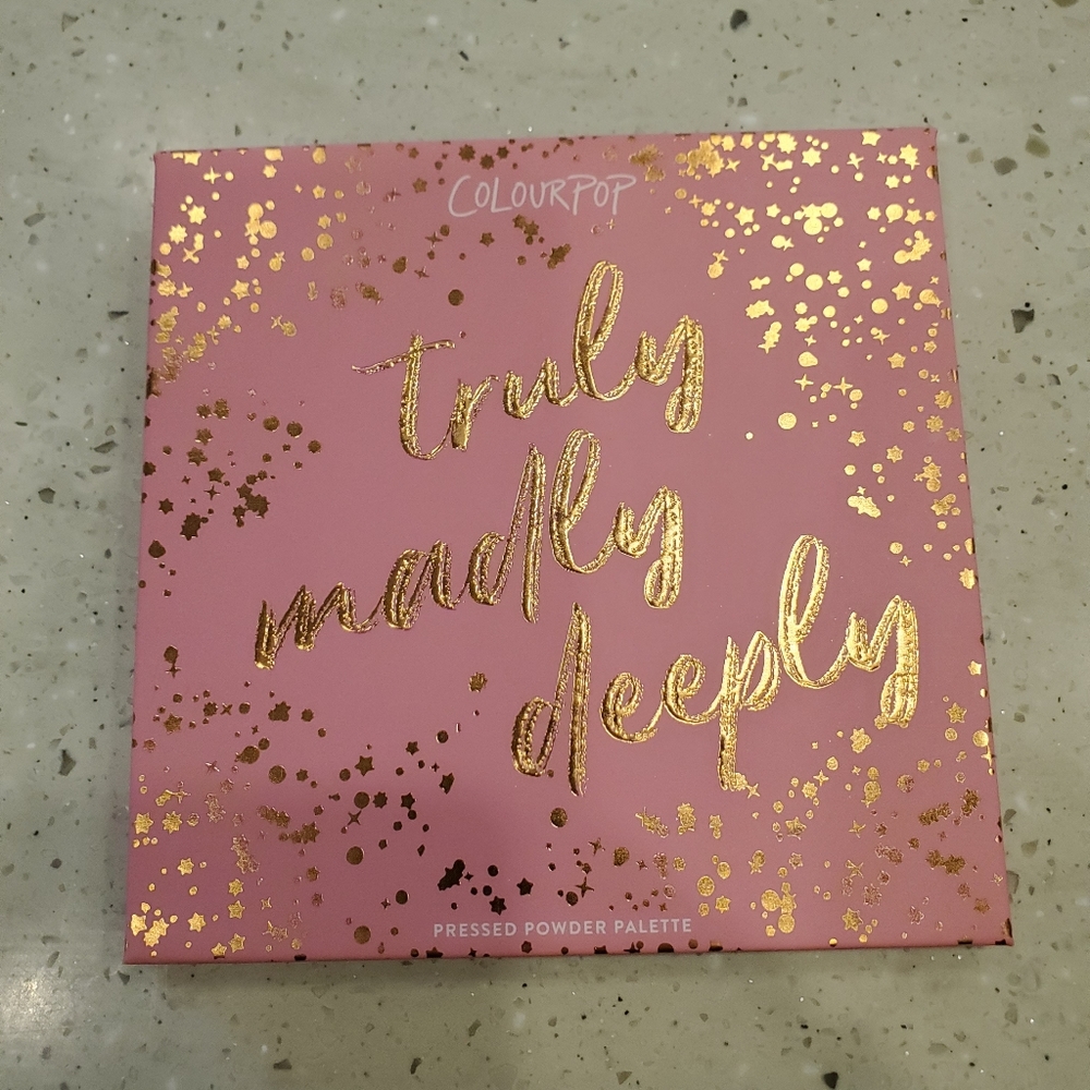 CLEARANCE Colourpop Truly Madly Deeply Palette